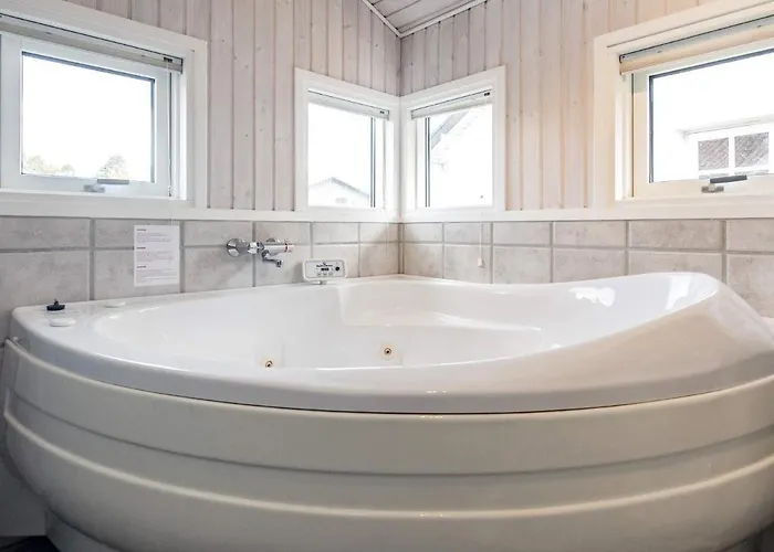 8 Person In Fr Rup By Traum Frorup